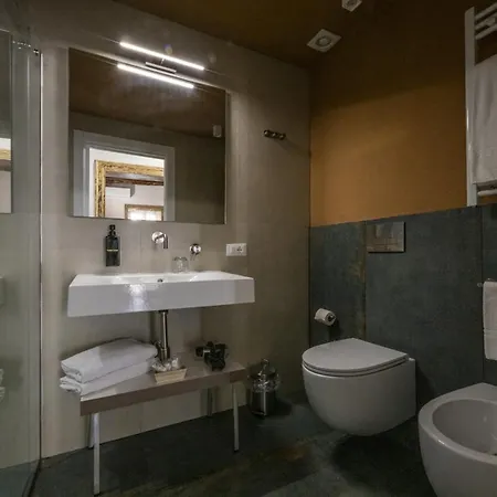 Ballarooms Experience Gæstehus 4*